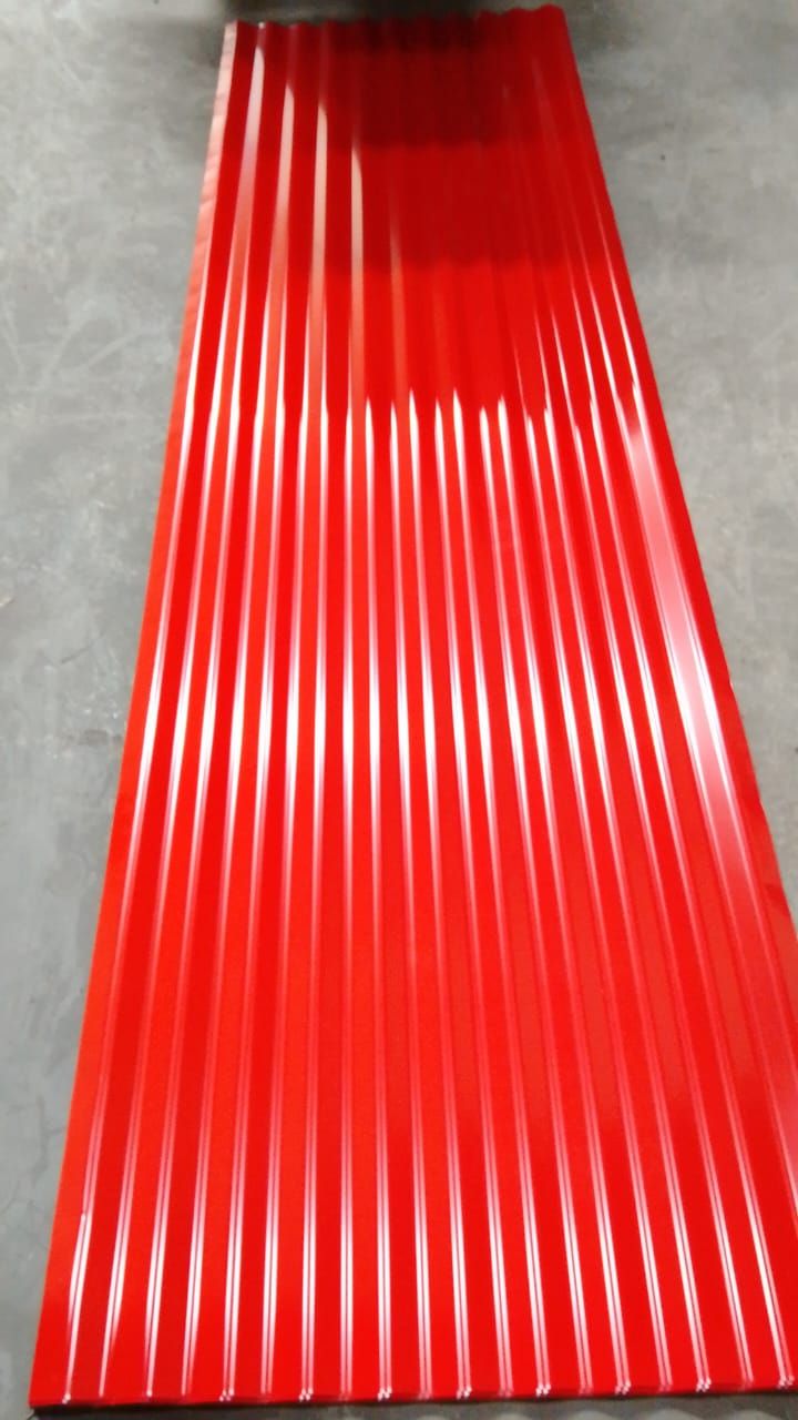 Corrugated (V-Crimp) Maasai Red glossy finish — photo 10