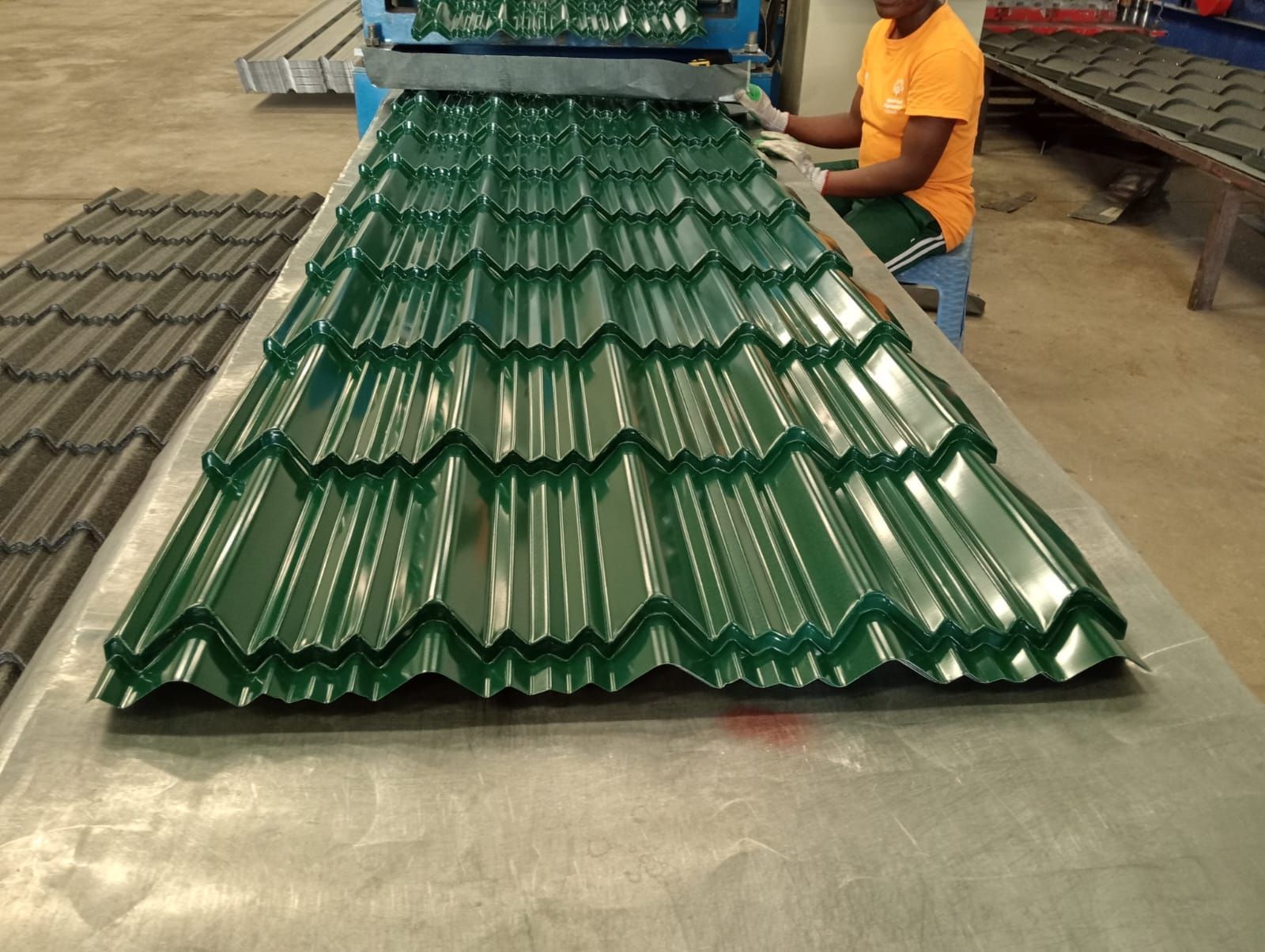 W-Tile Green glossy finish — photo 7