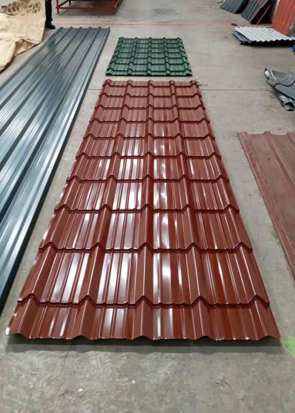 W-Tile Brick Red glossy finish — photo 10