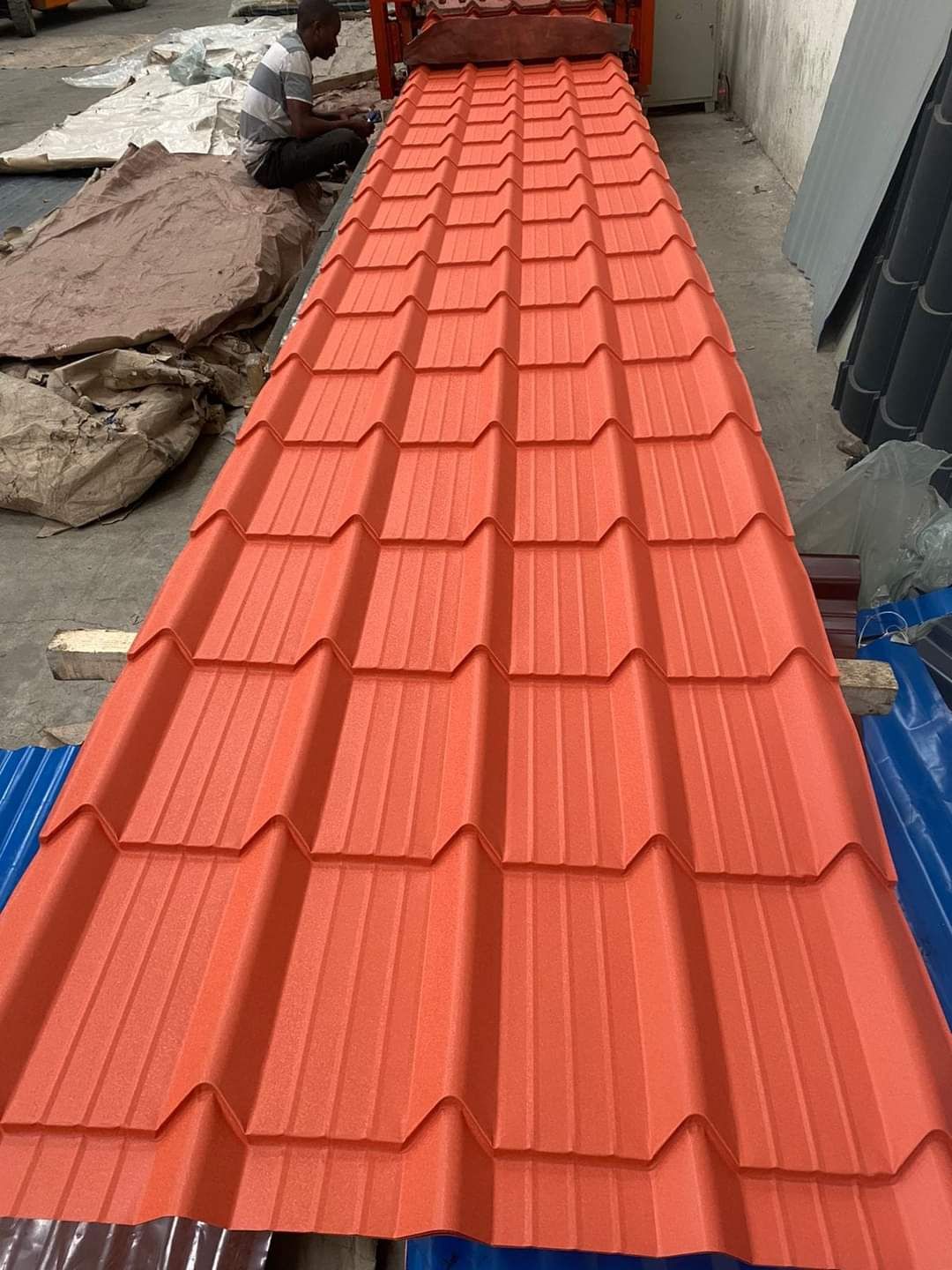 W-Tile Tile Red matte finish — photo 18